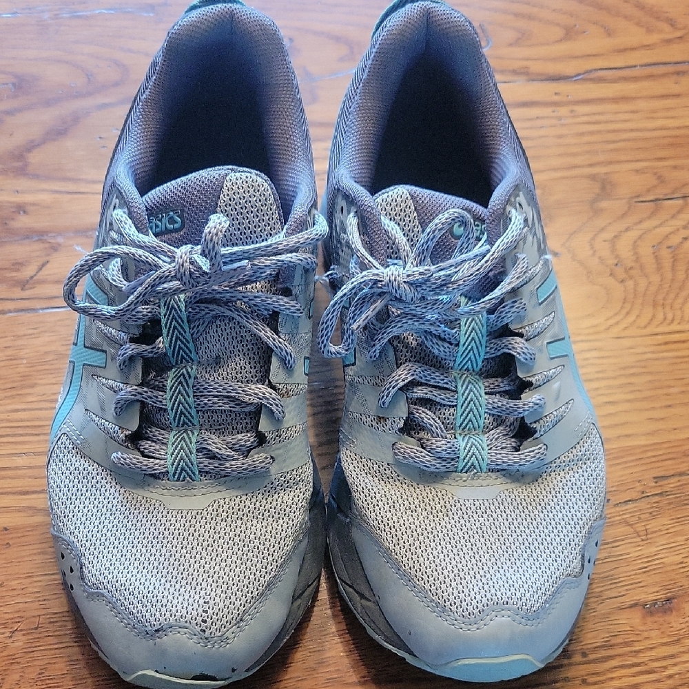 Women's Asics Gel Sonoma Shoes in Gray and Blue